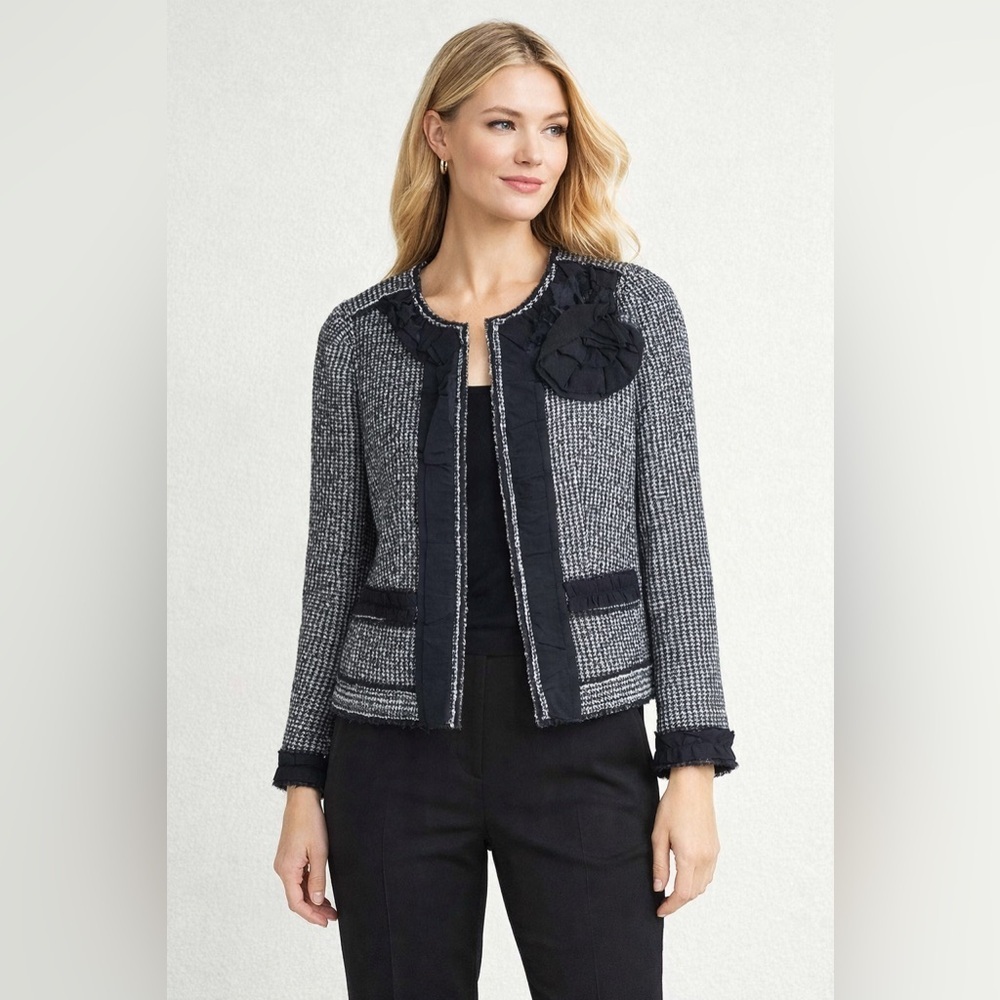 ANN TAYLOR Hook Front Lined Jacket Floral Accent